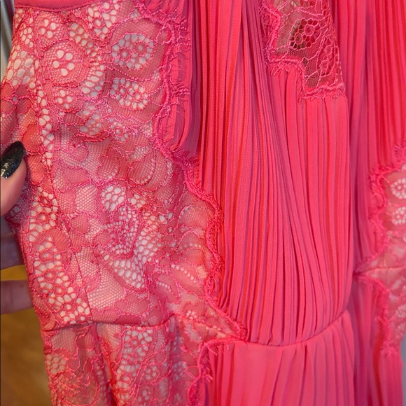 BCBGMaxAzria Coral Lace Dress - Picture 6 of 7